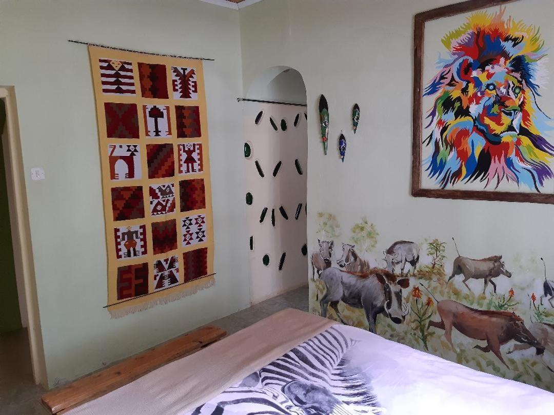 Aloepark Art Hotel ナイバシャ エクステリア 写真