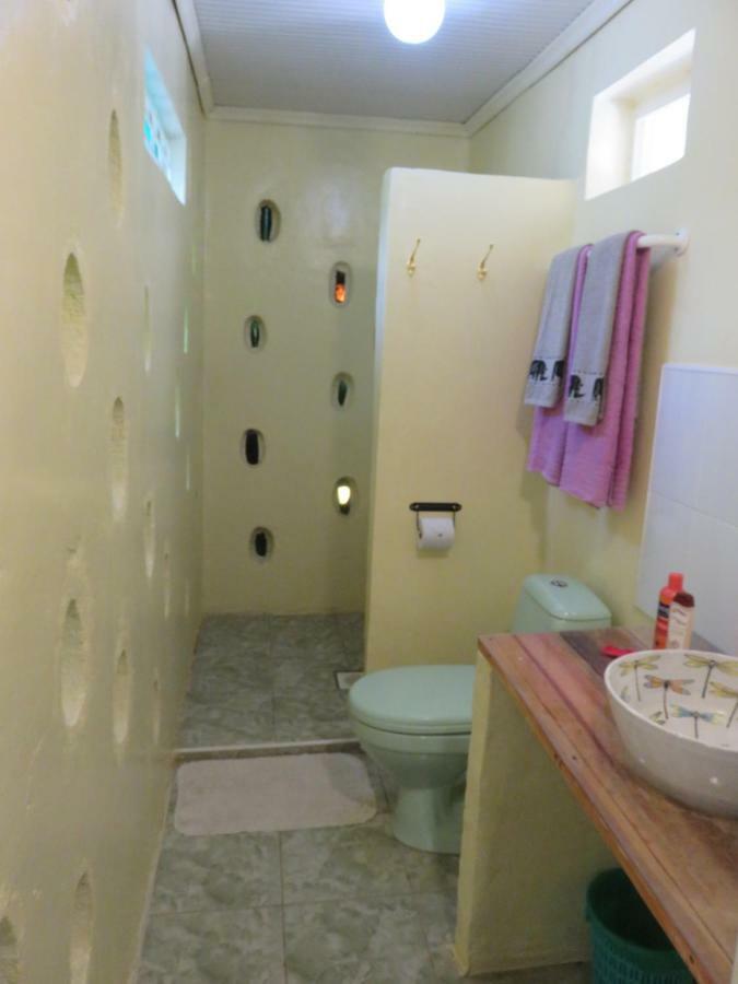 Aloepark Art Hotel ナイバシャ エクステリア 写真